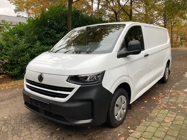 Volkswagen T7 Transporter LWB AUTOMAAT CAMERA PARKEERSENSOREN TREKHAAK