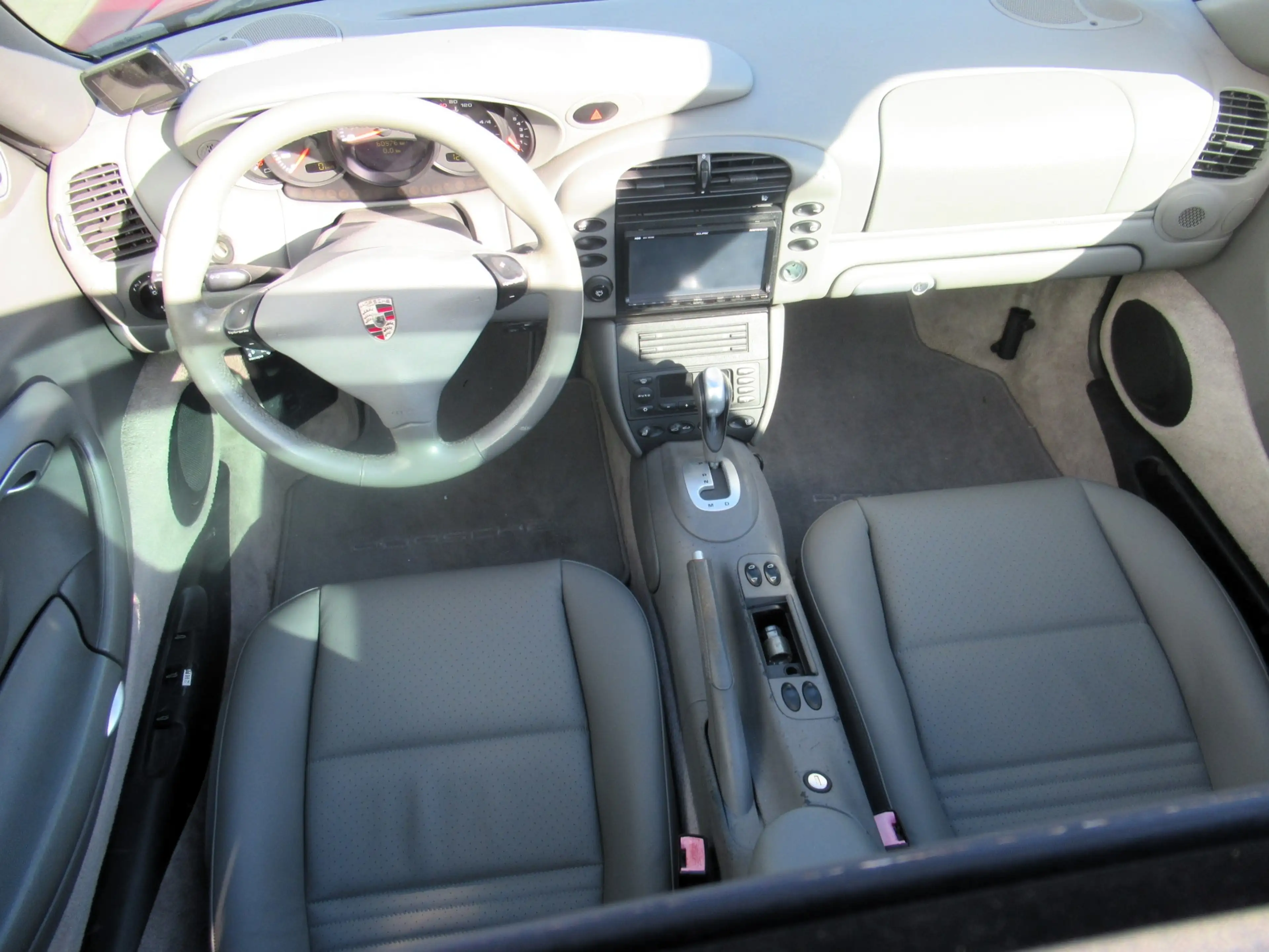 Porsche 996 Targa 3.6i Tiptronic / 61.000km / € 24785 Netto — photo 14