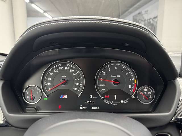 BMW M3 F80 M3 Competition * 30 Jahre * 1 of 500 * manual