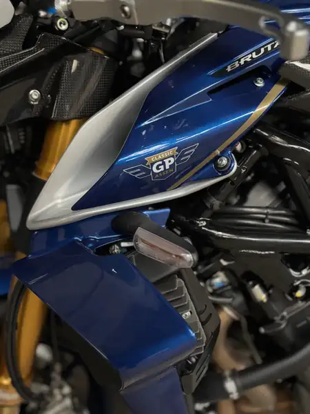 MV Agusta Brutale - foto 7