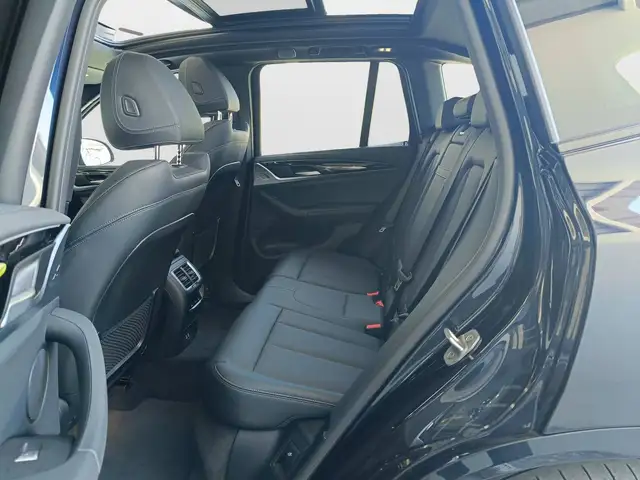BMW Ix3 view 9