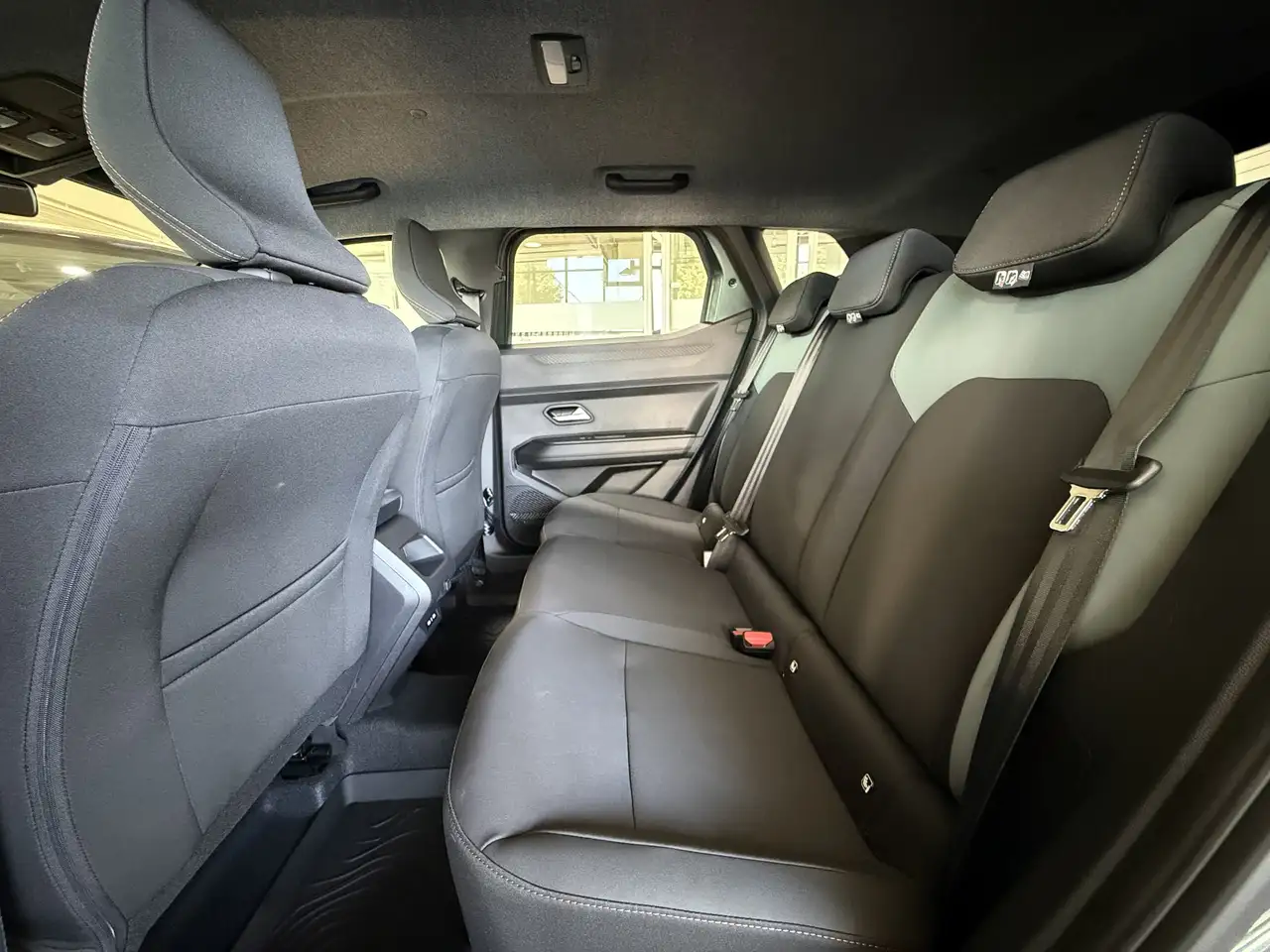 Dacia Duster mhd 140 Extreme Technik City Winter Plus, миниатюра 15