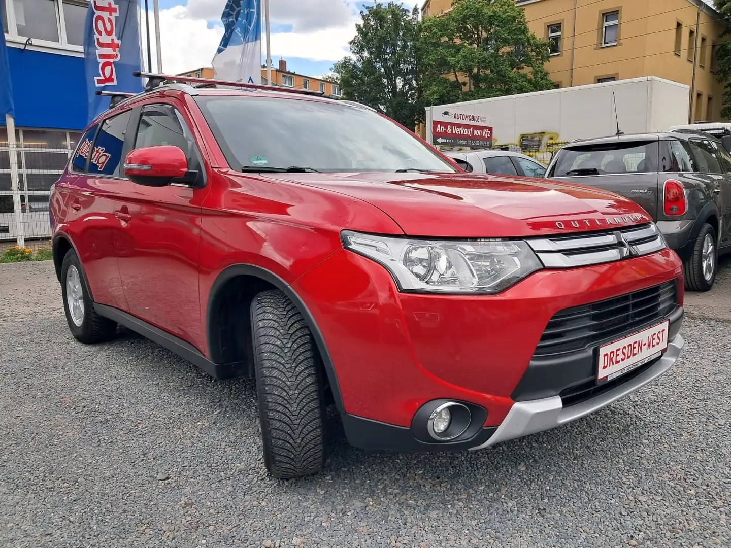 Mitsubishi Outlander Klassik Kollektion+ 4WD AUTOMATIK Roşu - 2