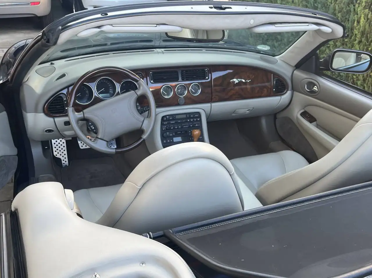 Jaguar XK8 Cabriolet, foto 8