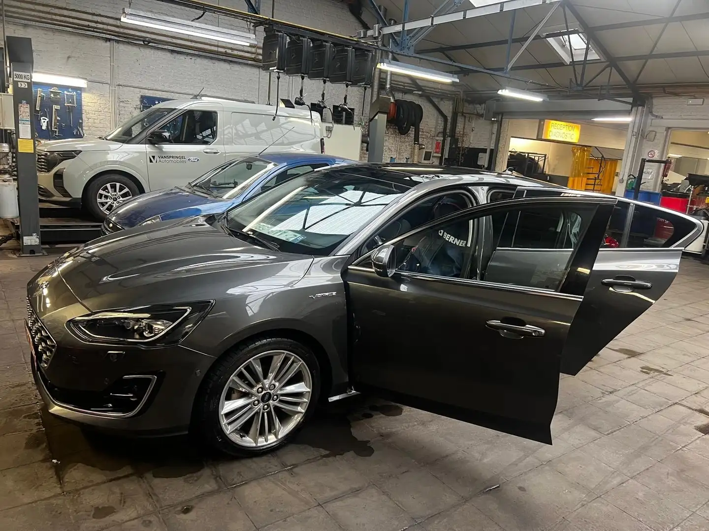 Ford Focus Vignale 1.0 EcoBoost - 2