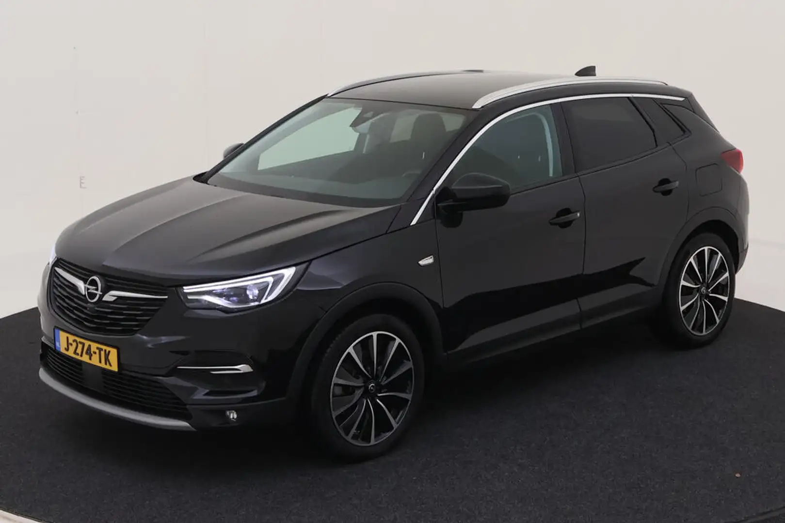 Opel Grandland X 1.6 Turbo Hybrid4 Ultimate NL-AUTO | TREKHAAK | LE Zwart - 1