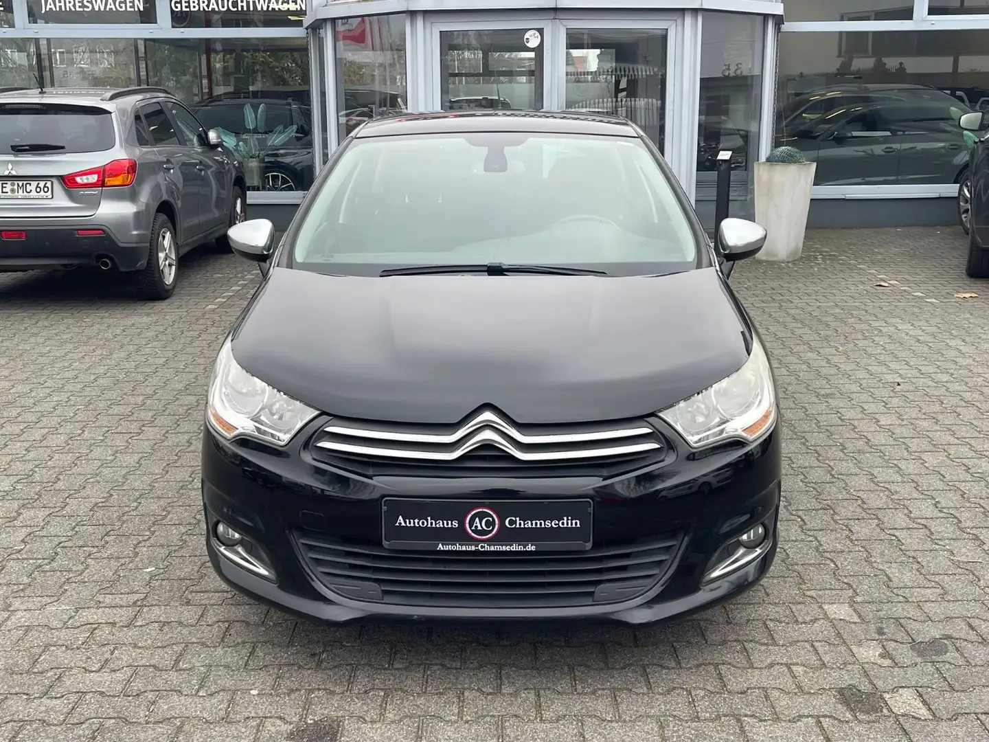 Citroen C4 Selection Schwarz - 1