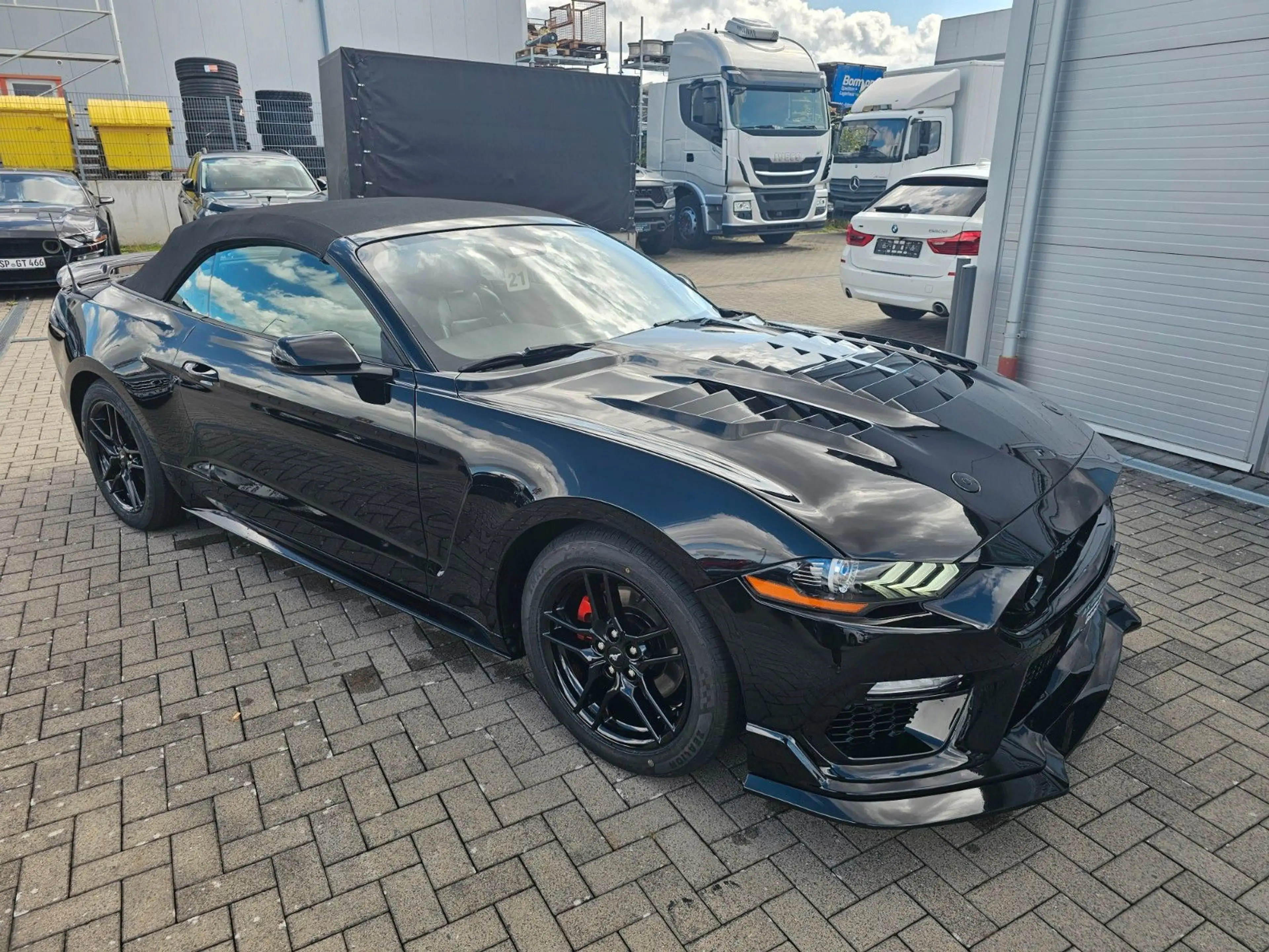 Ford Mustang 2,3 EcoBoost.Automatik.Cabrio — photo 4