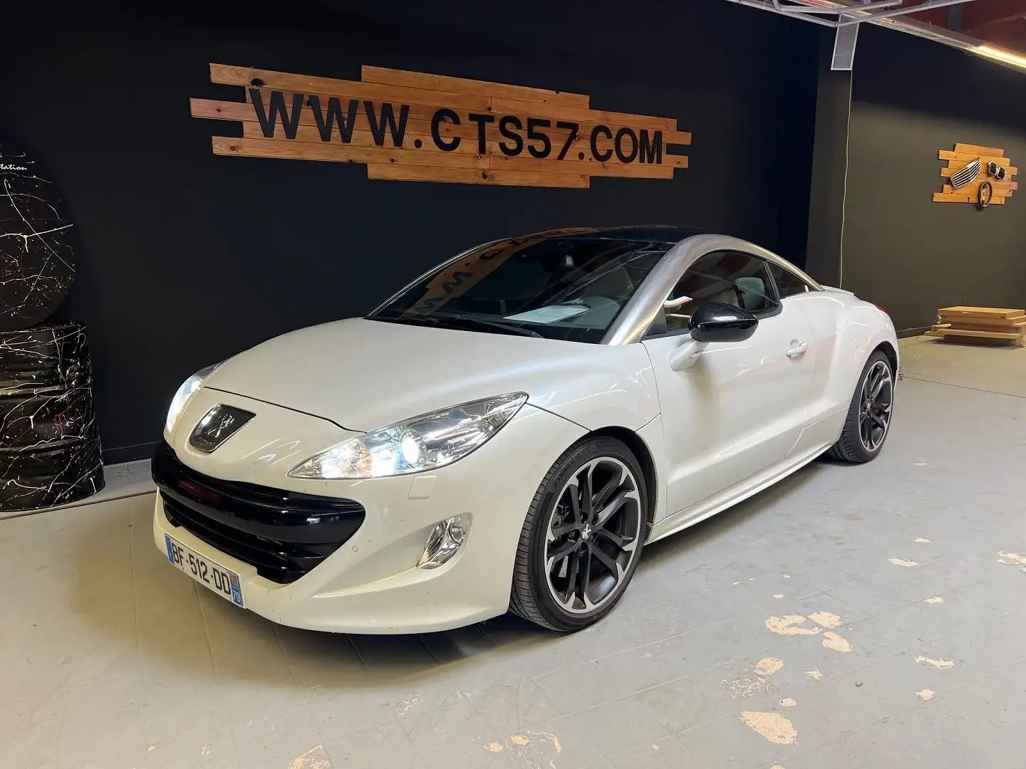 Peugeot RCZ 1.6 THP 16V 200CH - 1