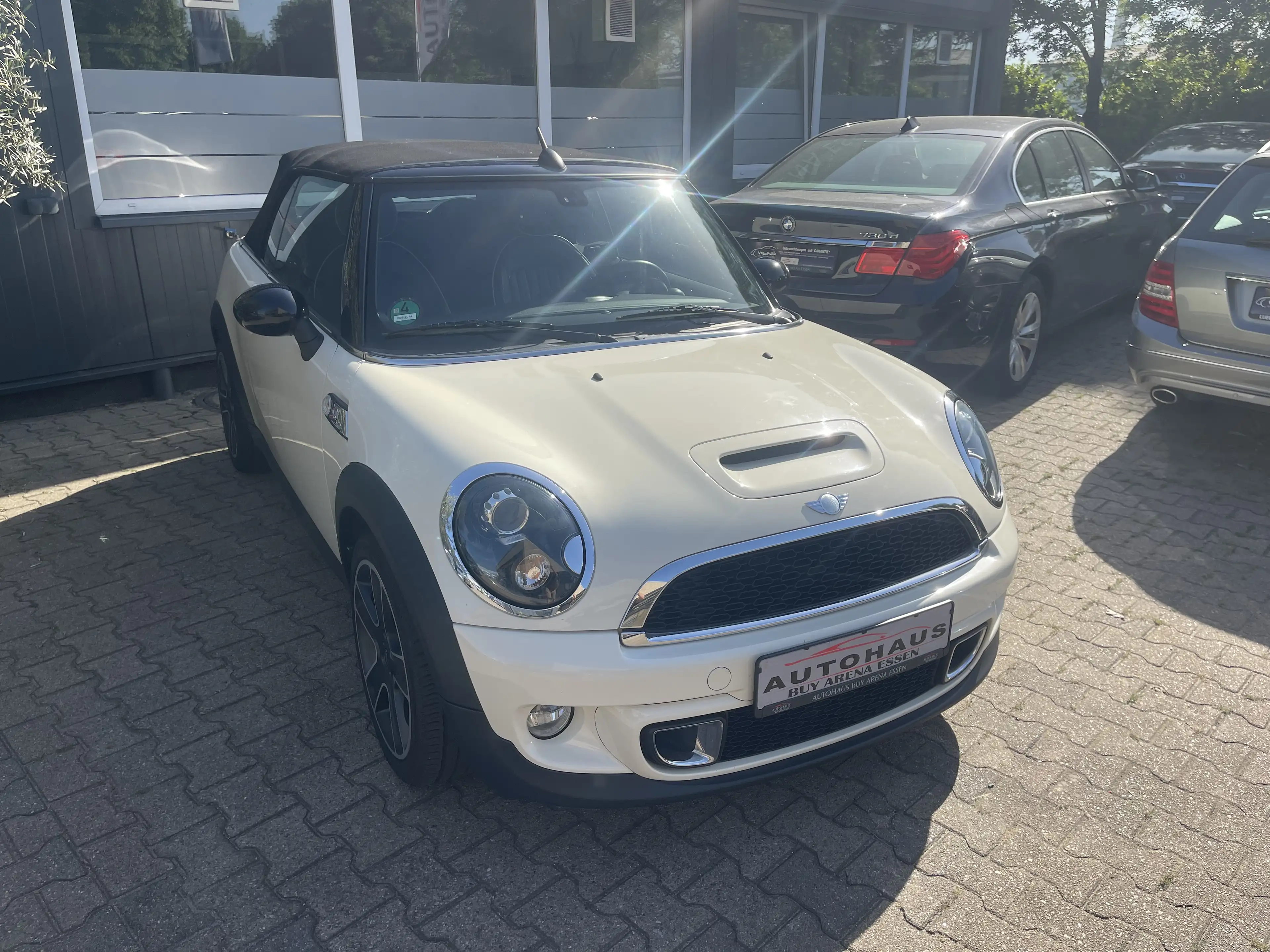 MINI Cooper SD Cabrio Chili 2.0 Leder Top Gepflegt Weiss Harman-Kardon