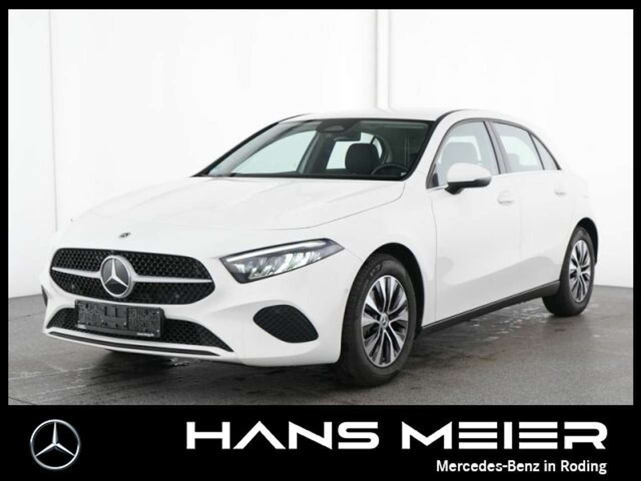 Mercedes-Benz A 180 2025 — A 180 Advanced Spiegel-P Licht-P LED Kamera Navi