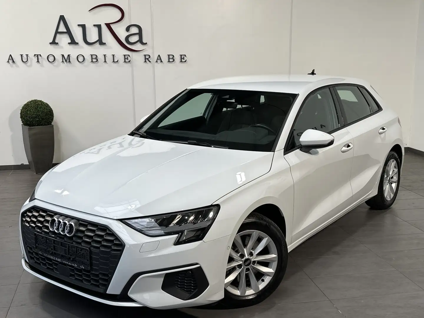 Audi A3 35 TDI Sportback NAV+ACC+CARPLAY+VCOCKPIT+PP Blanc - 1