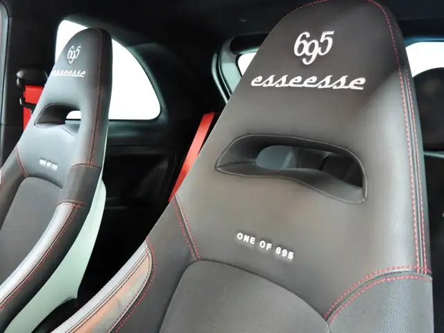 Abarth 595 view 15