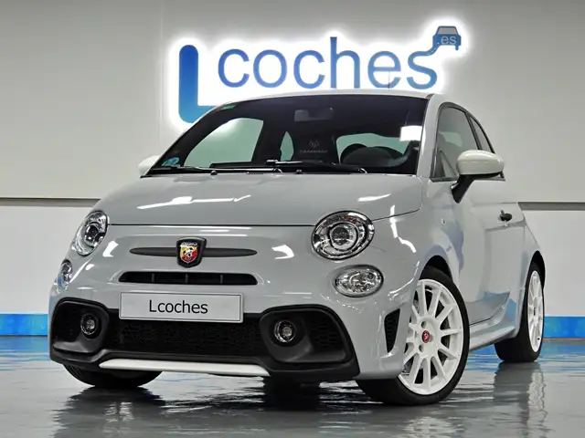 Abarth 595 main image
