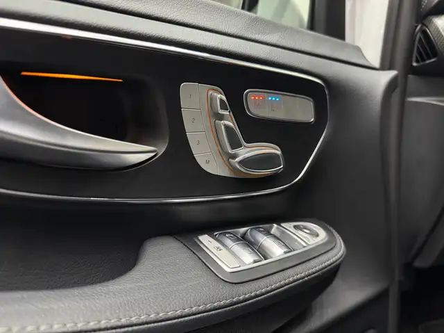 Mercedes-Benz V 300 d AMG AVANTGARDE 4MATIC lang *Burmester*Pano*360 Ansicht 17