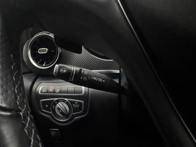 Mercedes-Benz V 300 d AMG AVANTGARDE 4MATIC lang *Burmester*Pano*360 Ansicht 32