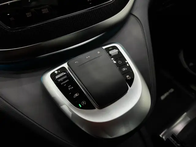 Mercedes-Benz V 300 d AMG AVANTGARDE 4MATIC lang *Burmester*Pano*360 Ansicht 29