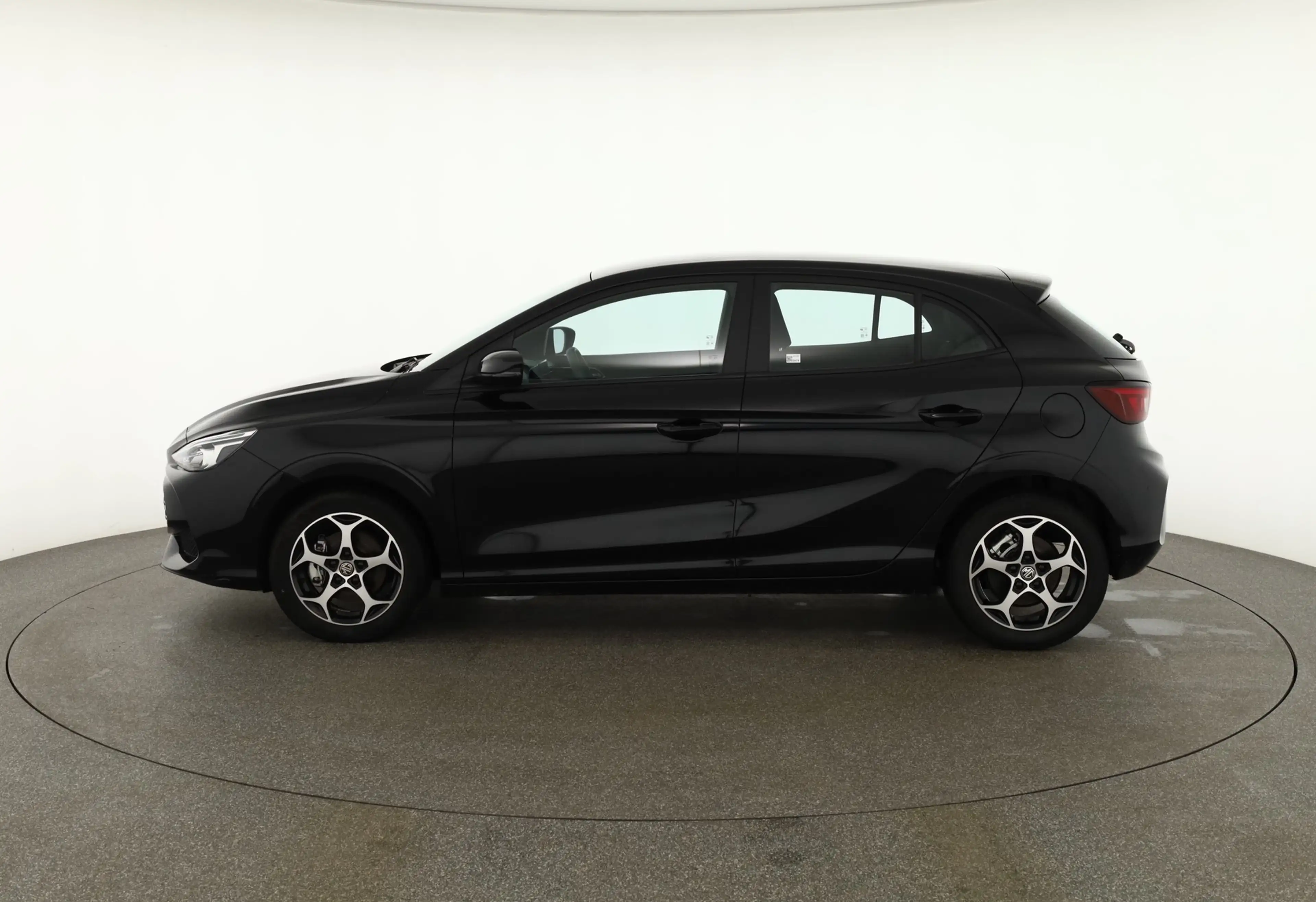 MG MG3 1.5 Hybrid Luxury Aut. LED ACC Navi 360° — photo 3