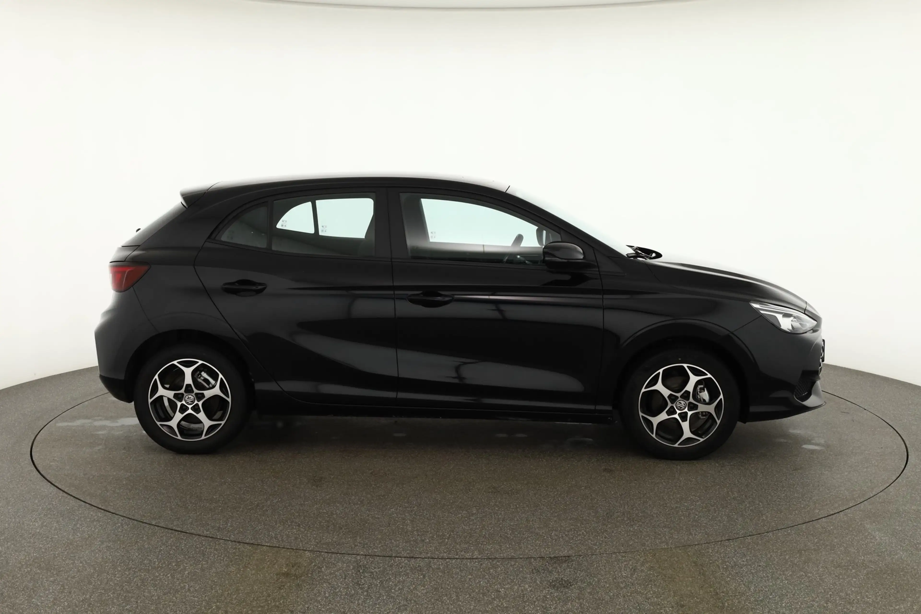 MG MG3 1.5 Hybrid Luxury Aut. LED ACC Navi 360° — photo 7