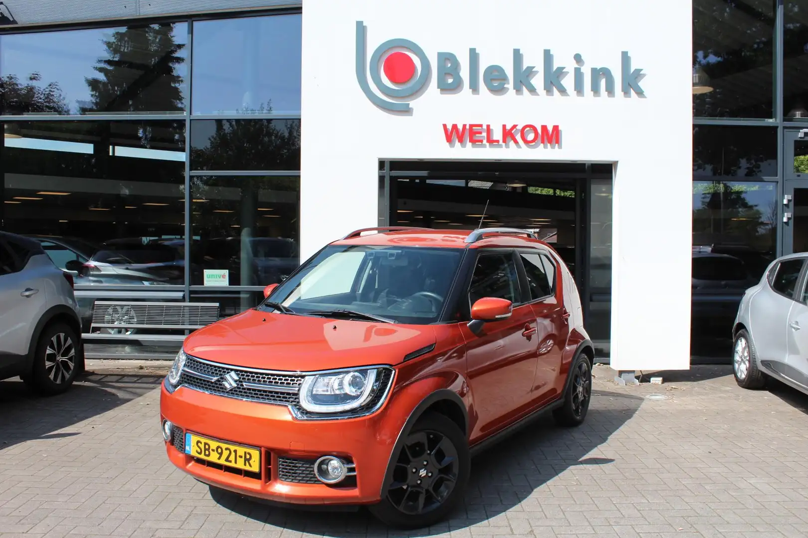 Suzuki Ignis 1.2 Stijl Smart Hybrid Orange - 2