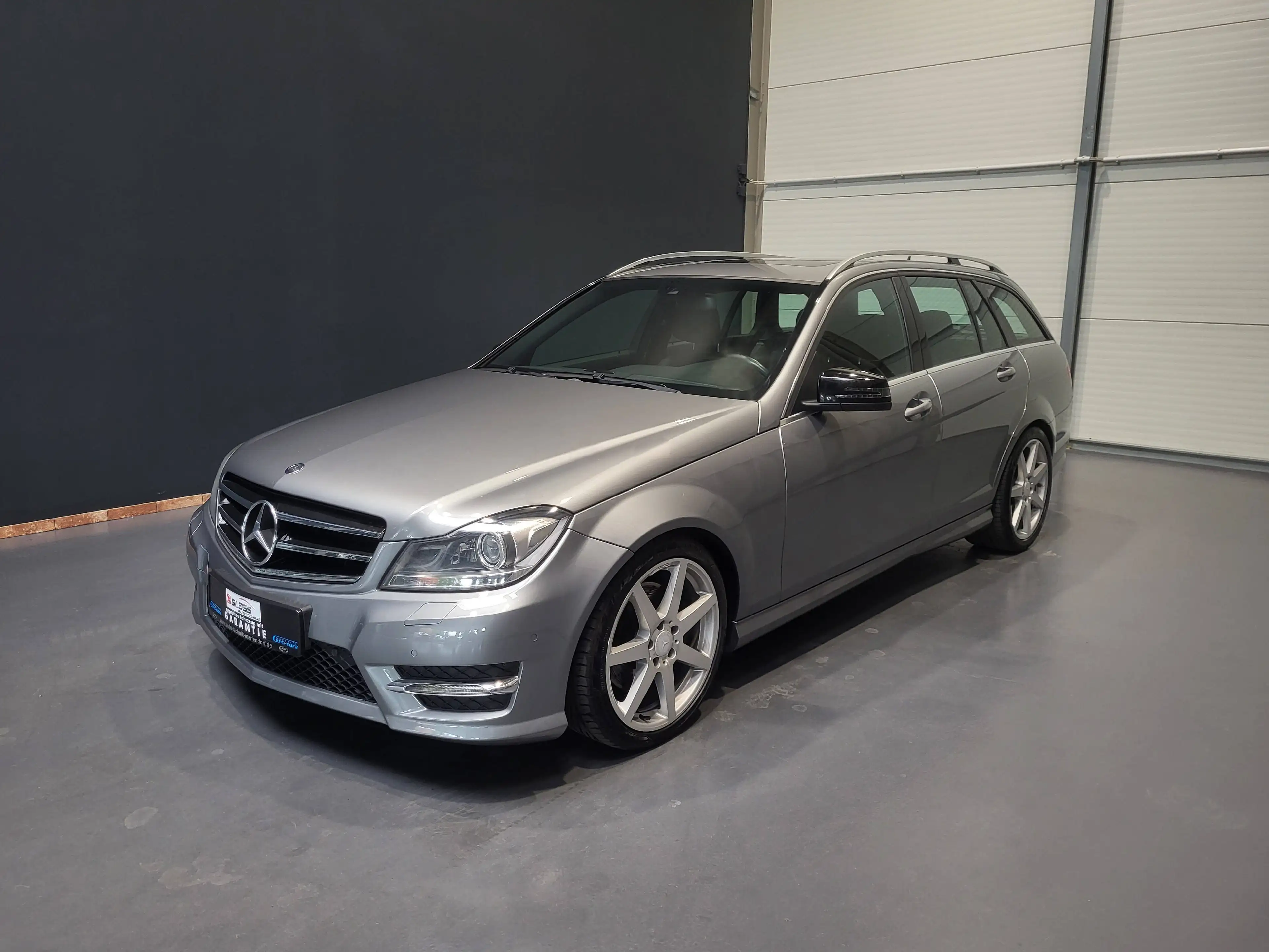 Mercedes-Benz C 350 T CGI AMG-Line *Navi| Xenon| Schiebedach*
