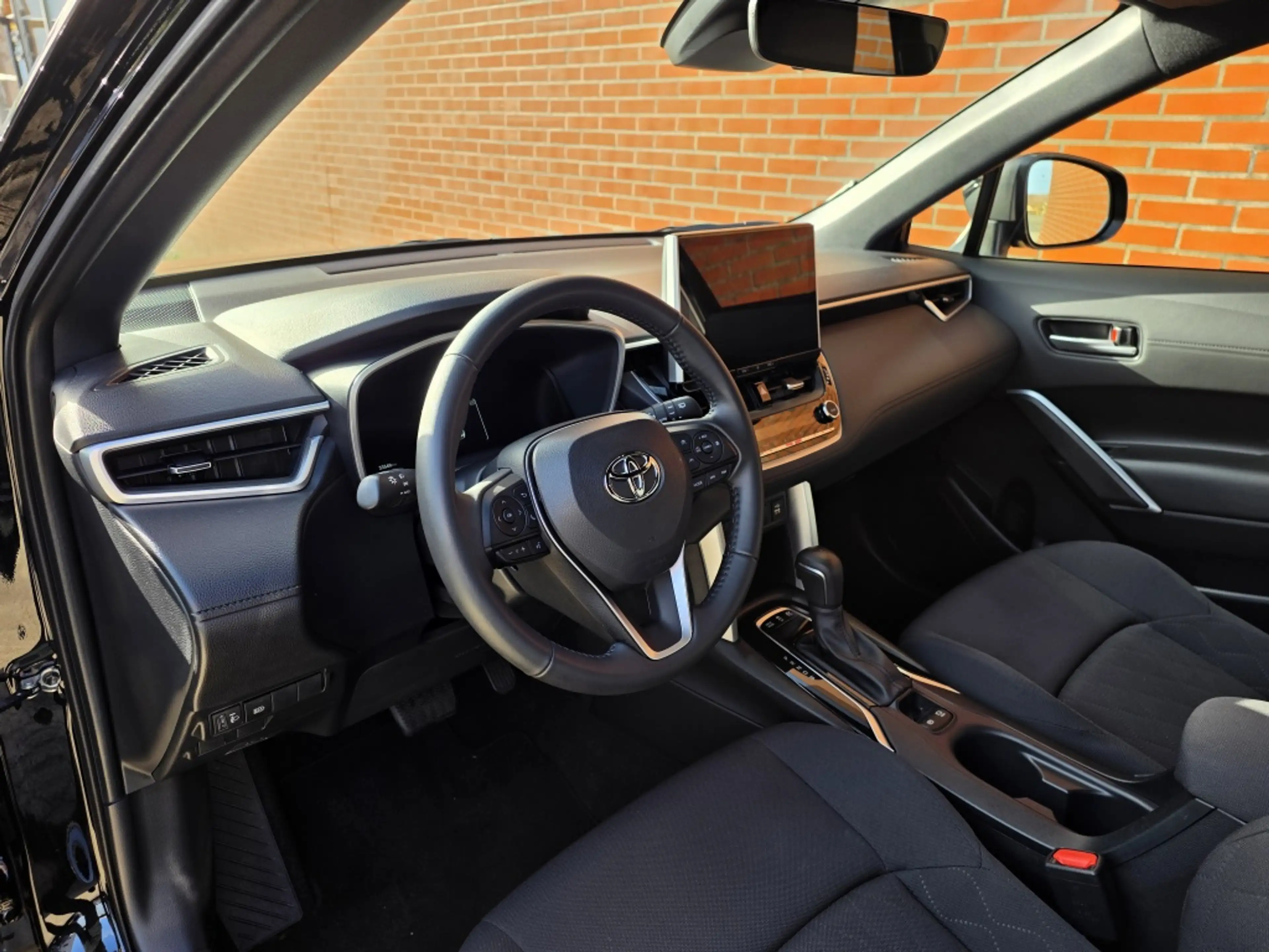 Toyota Corolla Cross Hybrid 140 Dynamic Clima Camera Velgen Full Led — photo 5