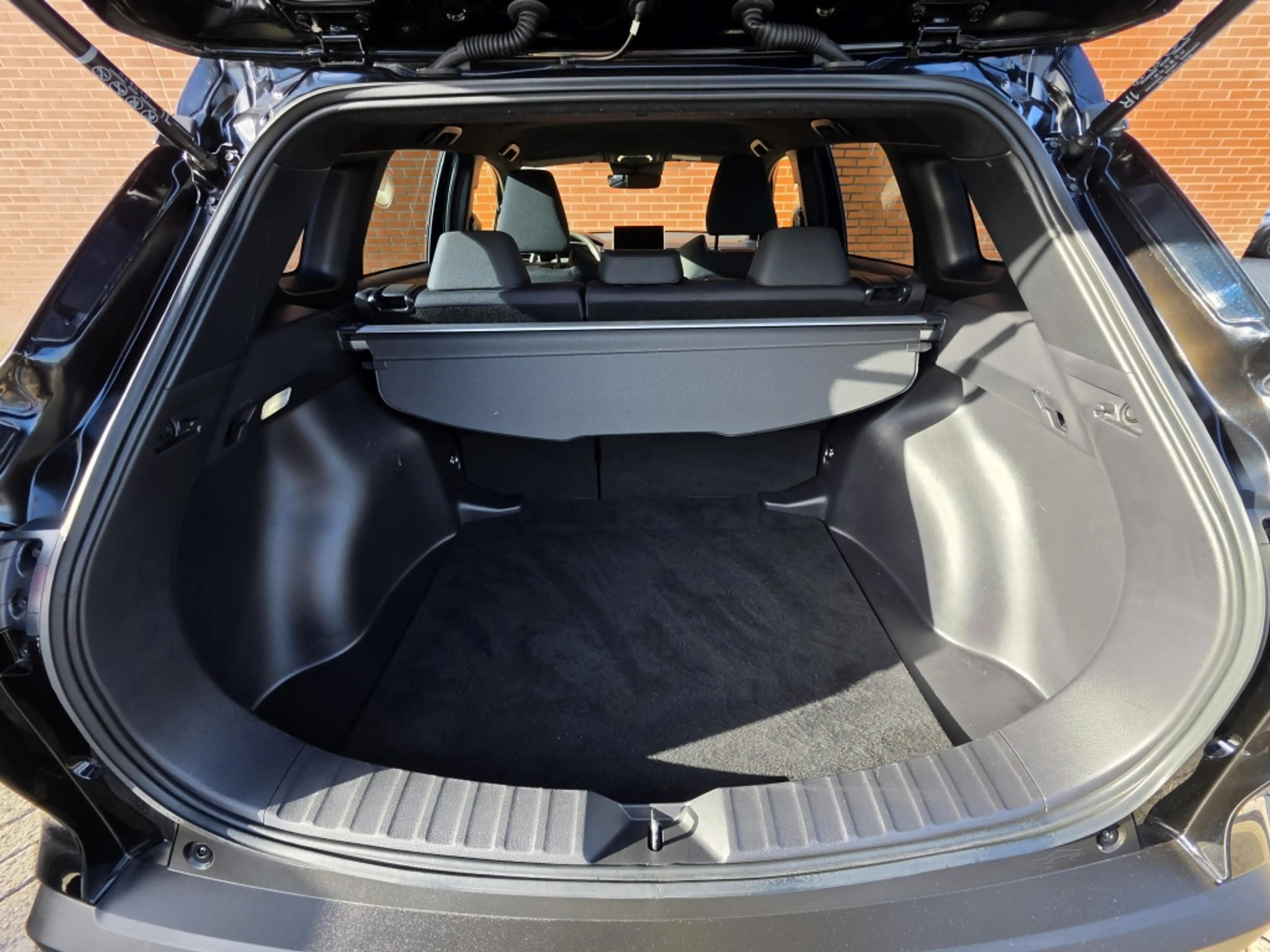 Toyota Corolla Cross Hybrid 140 Dynamic Clima Camera Velgen Full Led — photo 7