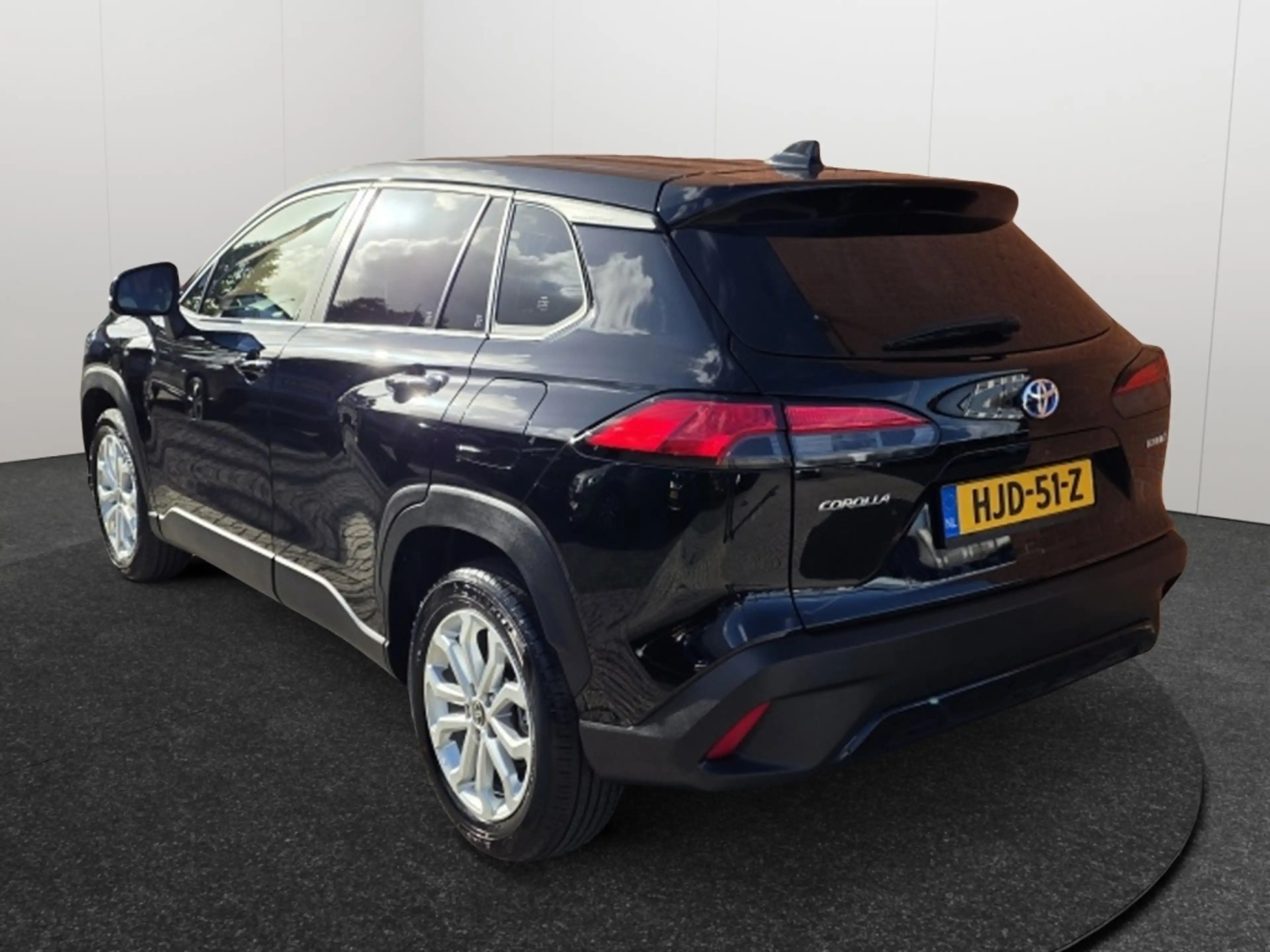 Toyota Corolla Cross Hybrid 140 Dynamic Clima Camera Velgen Full Led — photo 2