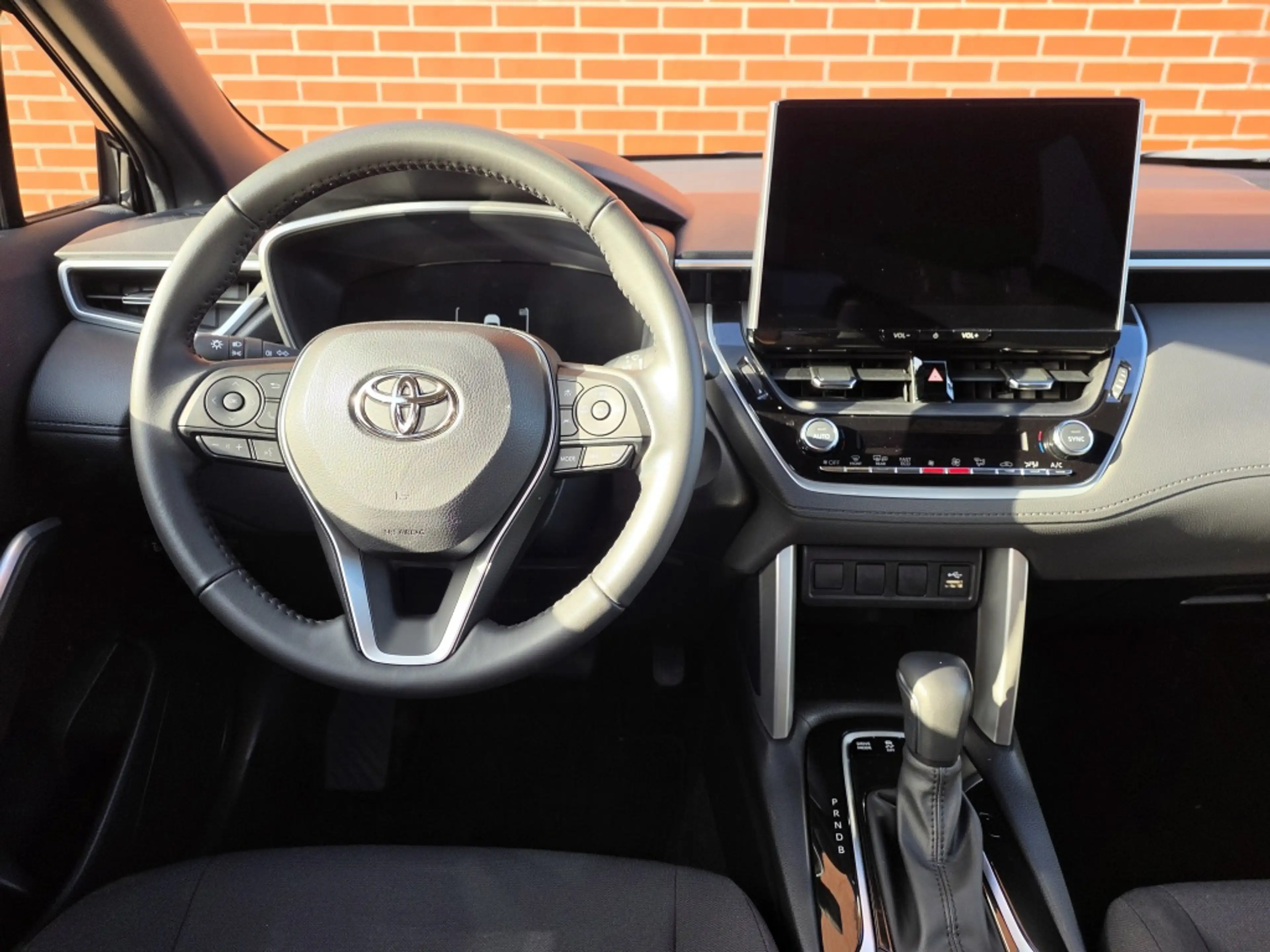 Toyota Corolla Cross Hybrid 140 Dynamic Clima Camera Velgen Full Led — photo 9