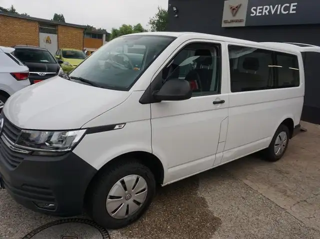 Volkswagen T6.1 Kombi Rollstuhl Transporter !