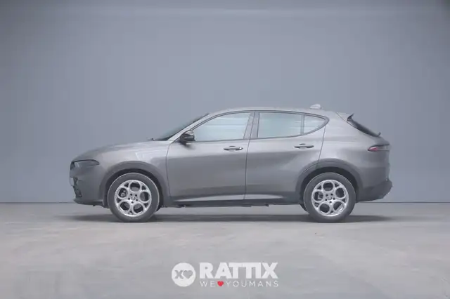 Alfa Romeo Tonale view 2