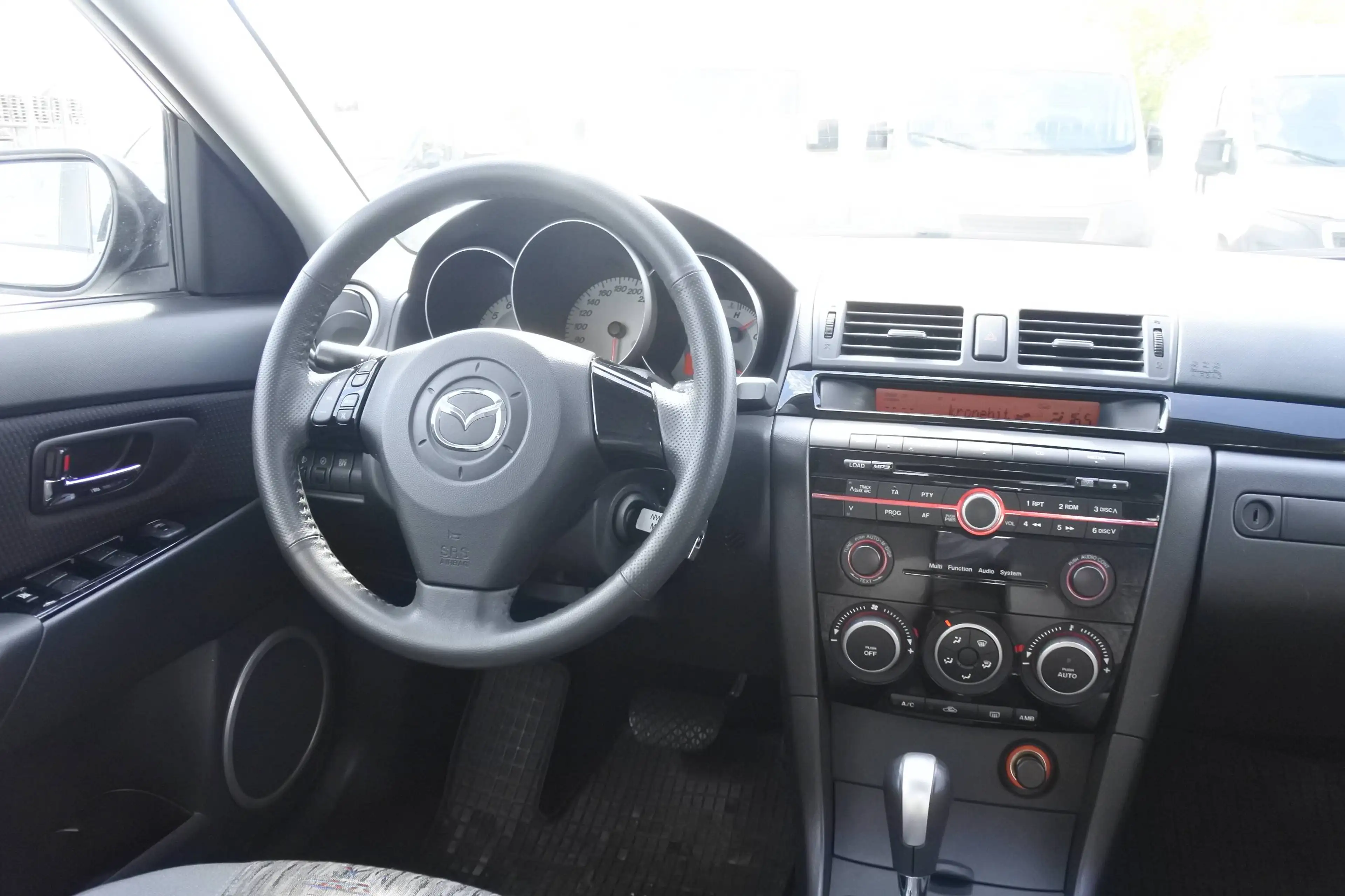 Mazda 3 Mazda 3 Sport 1,6i Active Automatik — photo 10