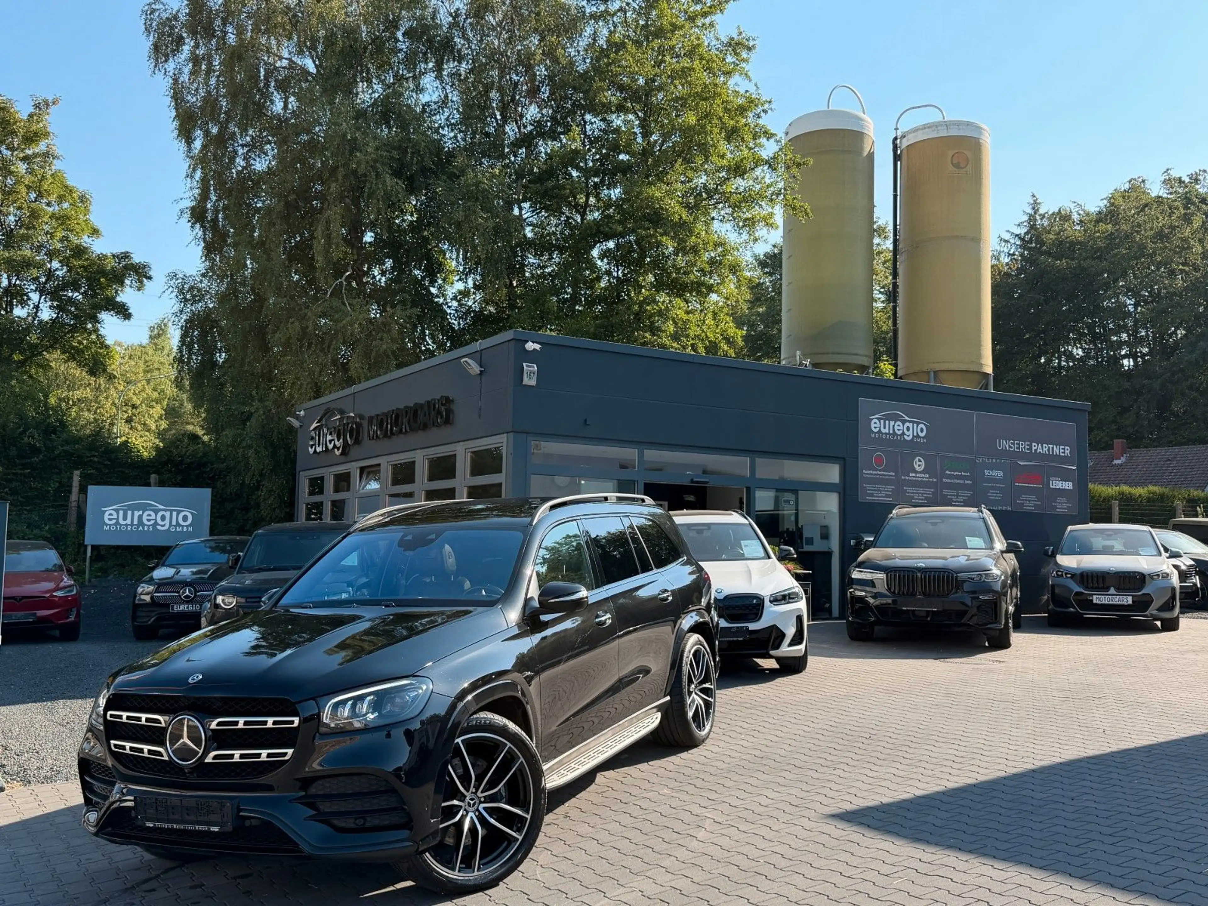 Mercedes-Benz GLS 400 d 4Matic Aut. 1 Hand - AMG line /// — photo 3