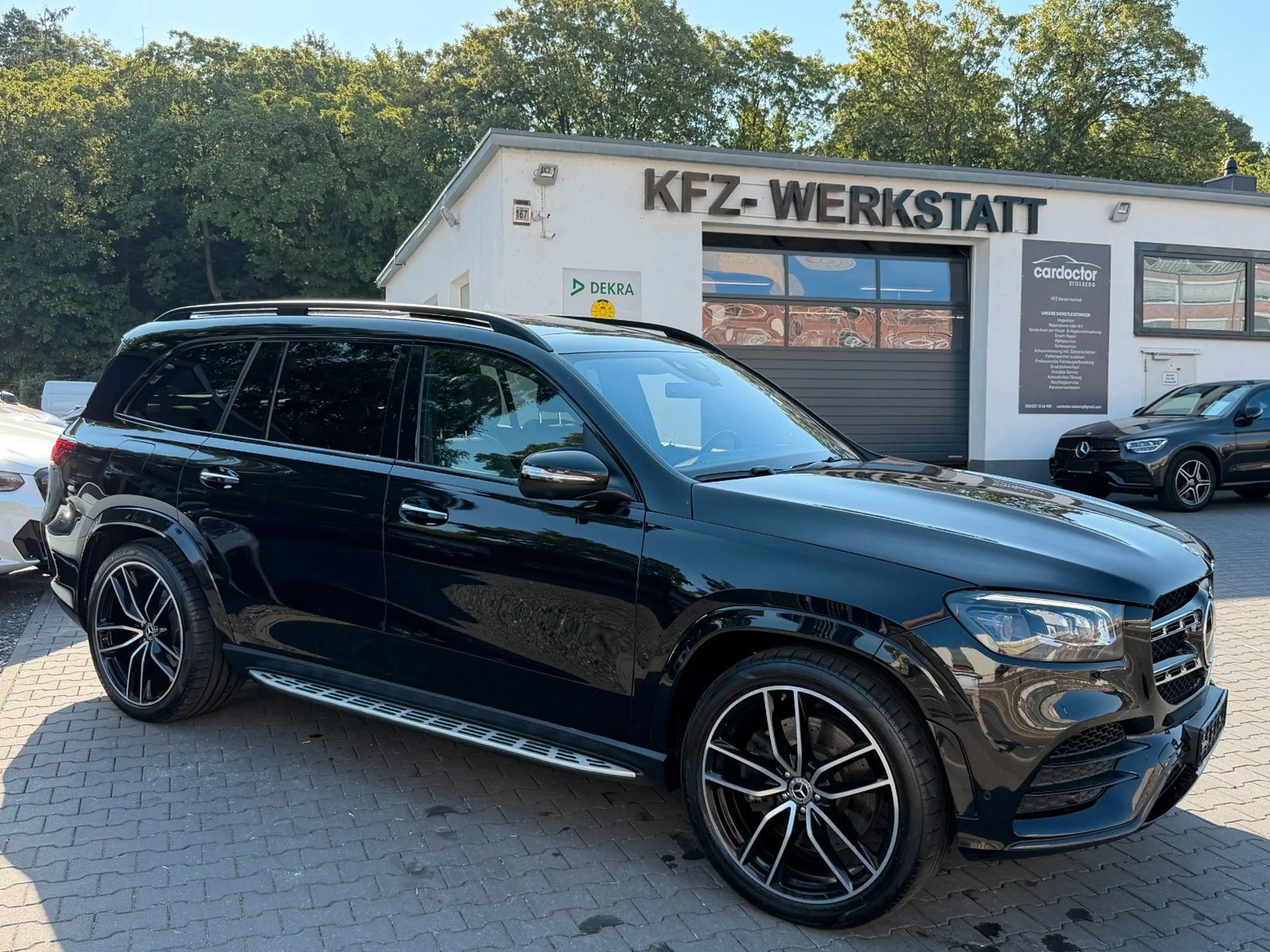 Mercedes-Benz GLS 400 d 4Matic Aut. 1 Hand - AMG line /// — photo 6