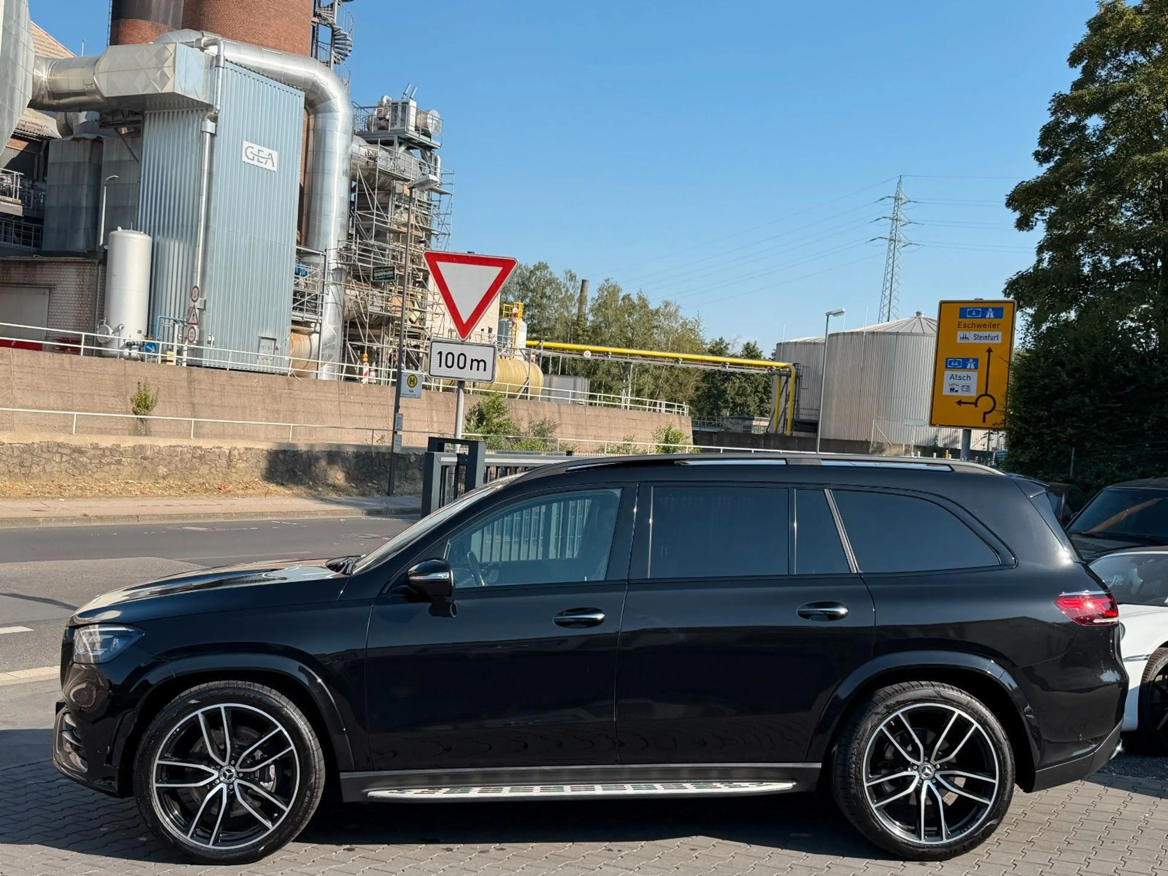 Mercedes-Benz GLS 400 d 4Matic Aut. 1 Hand - AMG line /// — photo 7