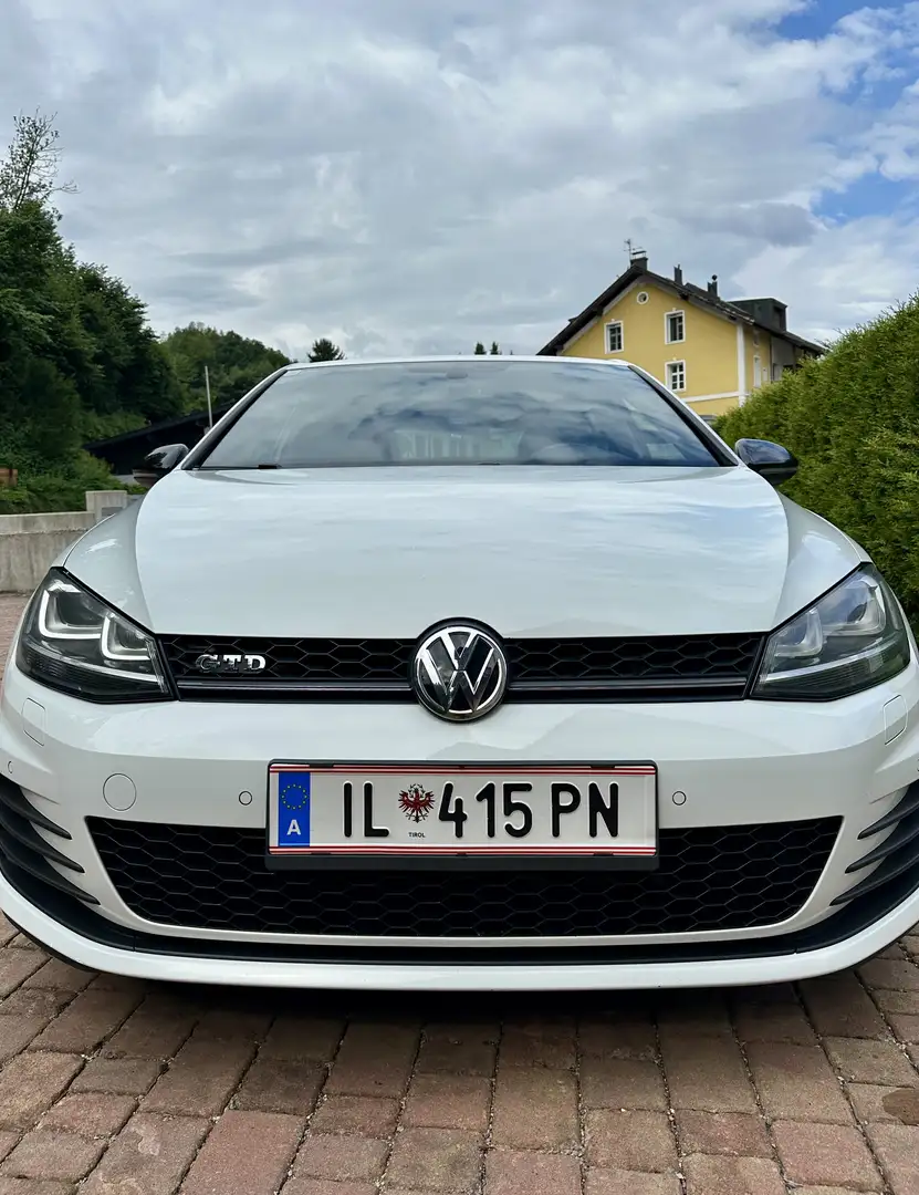Volkswagen Golf GTD Sport and Sound - 1