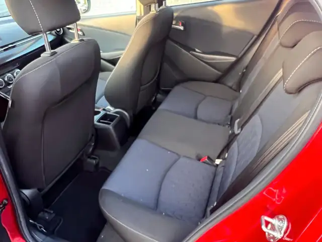 Mazda Mazda2 view 9