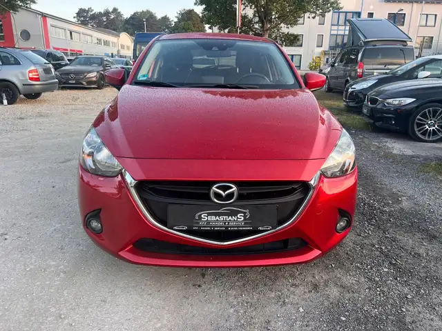Mazda Mazda2 view 2