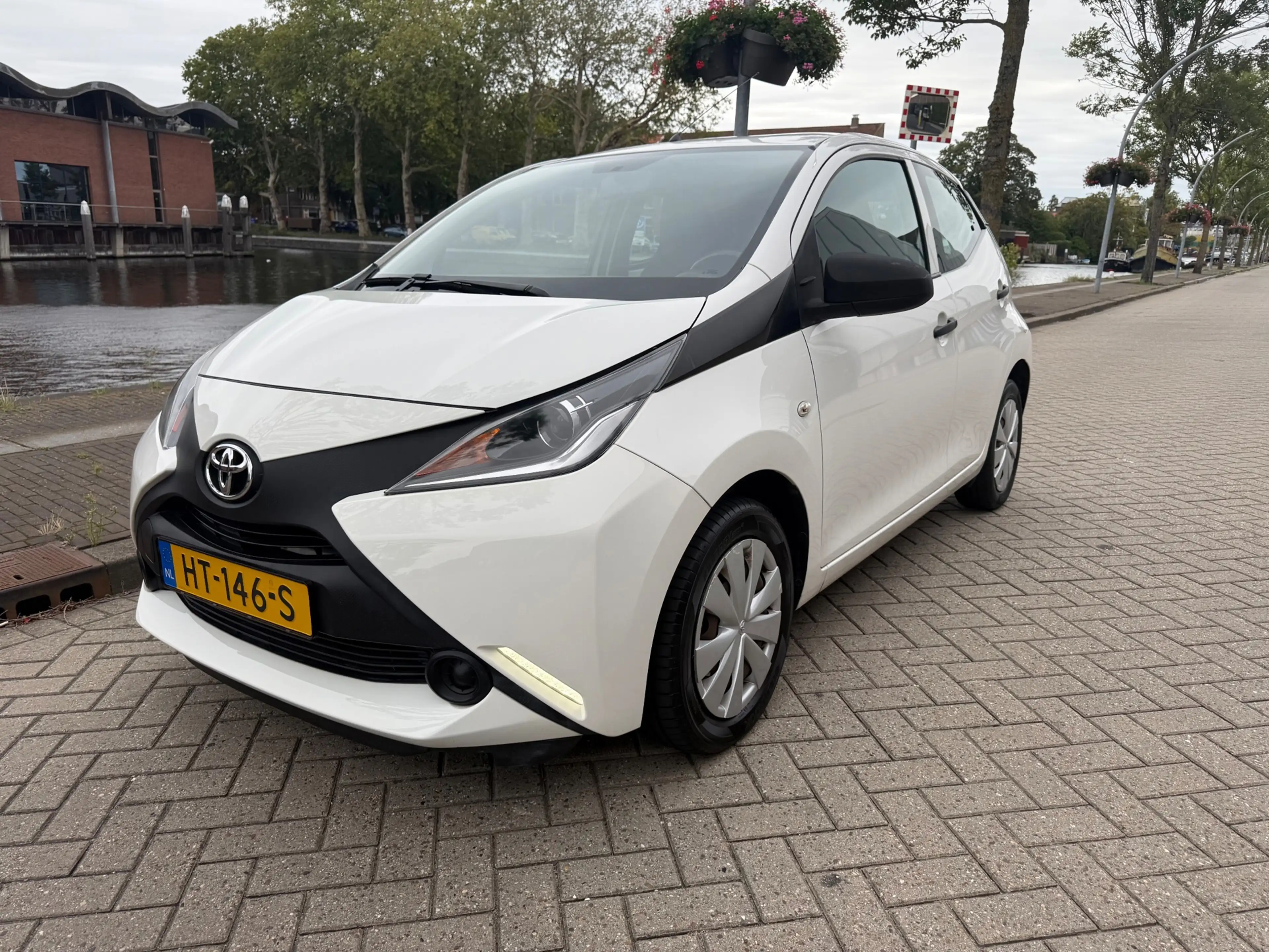Toyota Aygo 1.0 VVT-i x-now — photo 4