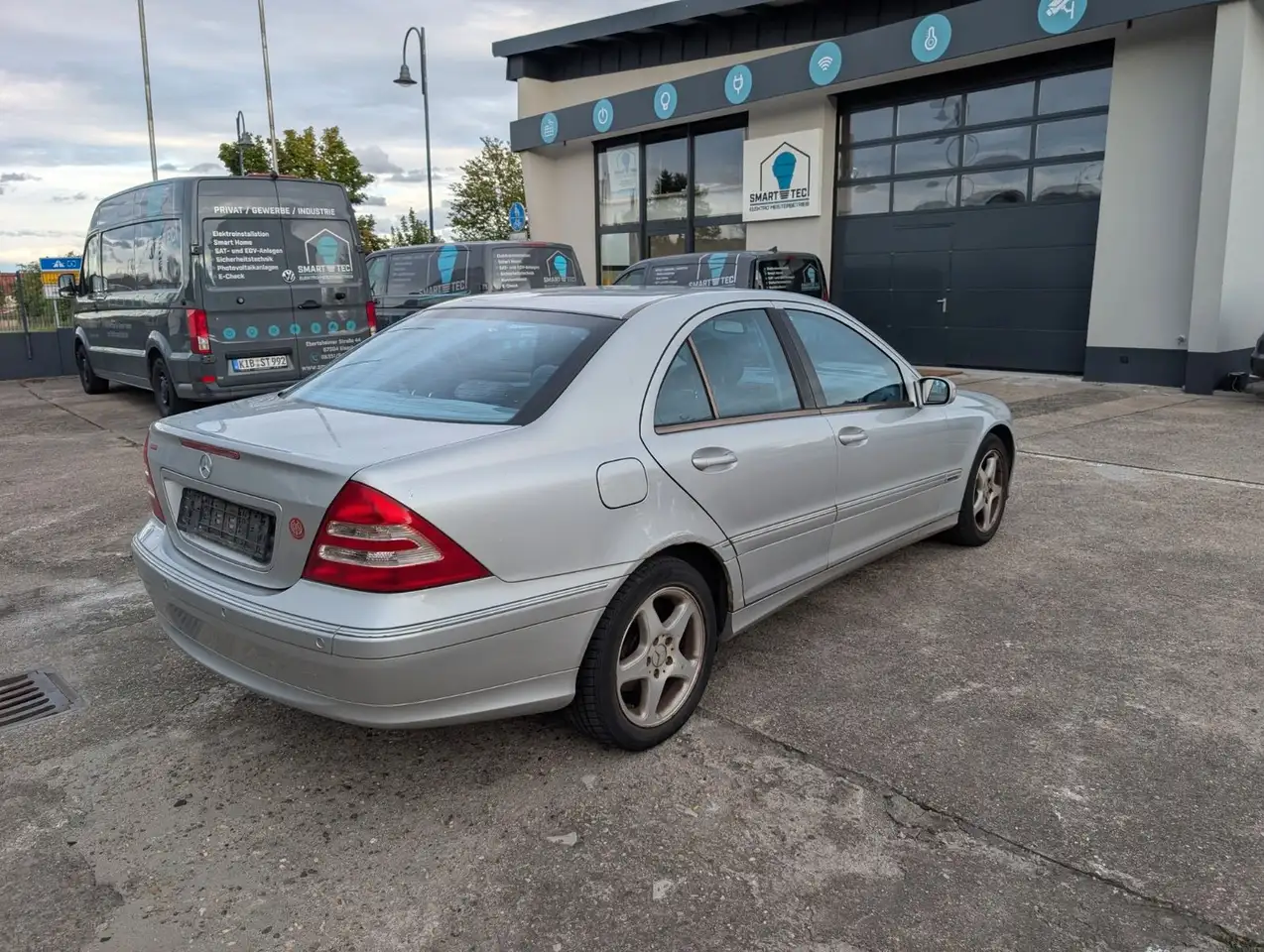 Mercedes-Benz C 180, foto 4