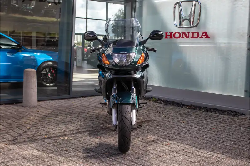 Honda NT 650 - foto 5