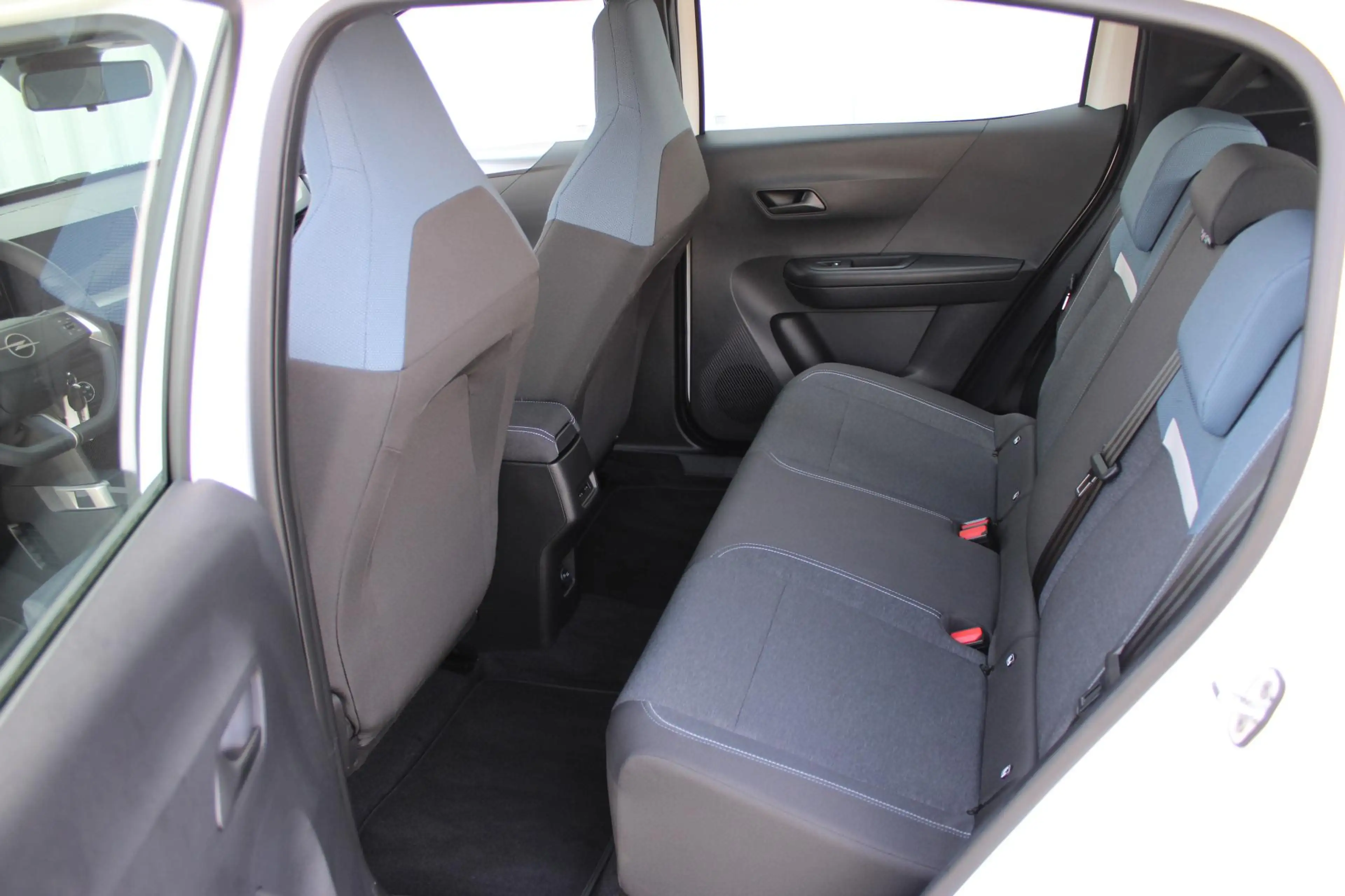 Opel Frontera Electric Edition 44 kWh| Incl. 12 maanden garantie — photo 15