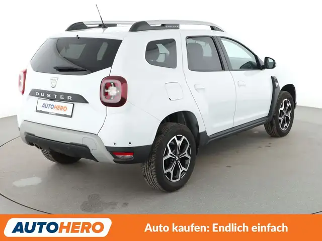 Dacia Duster view 6