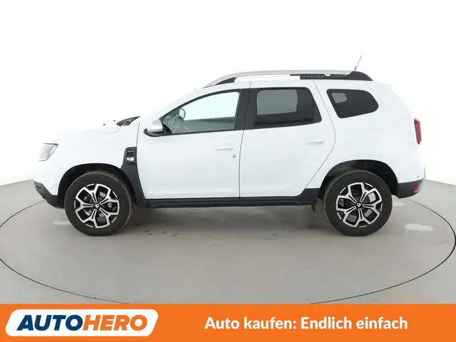 Dacia Duster view 3
