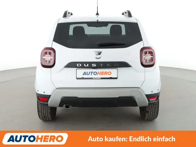 Dacia Duster view 5