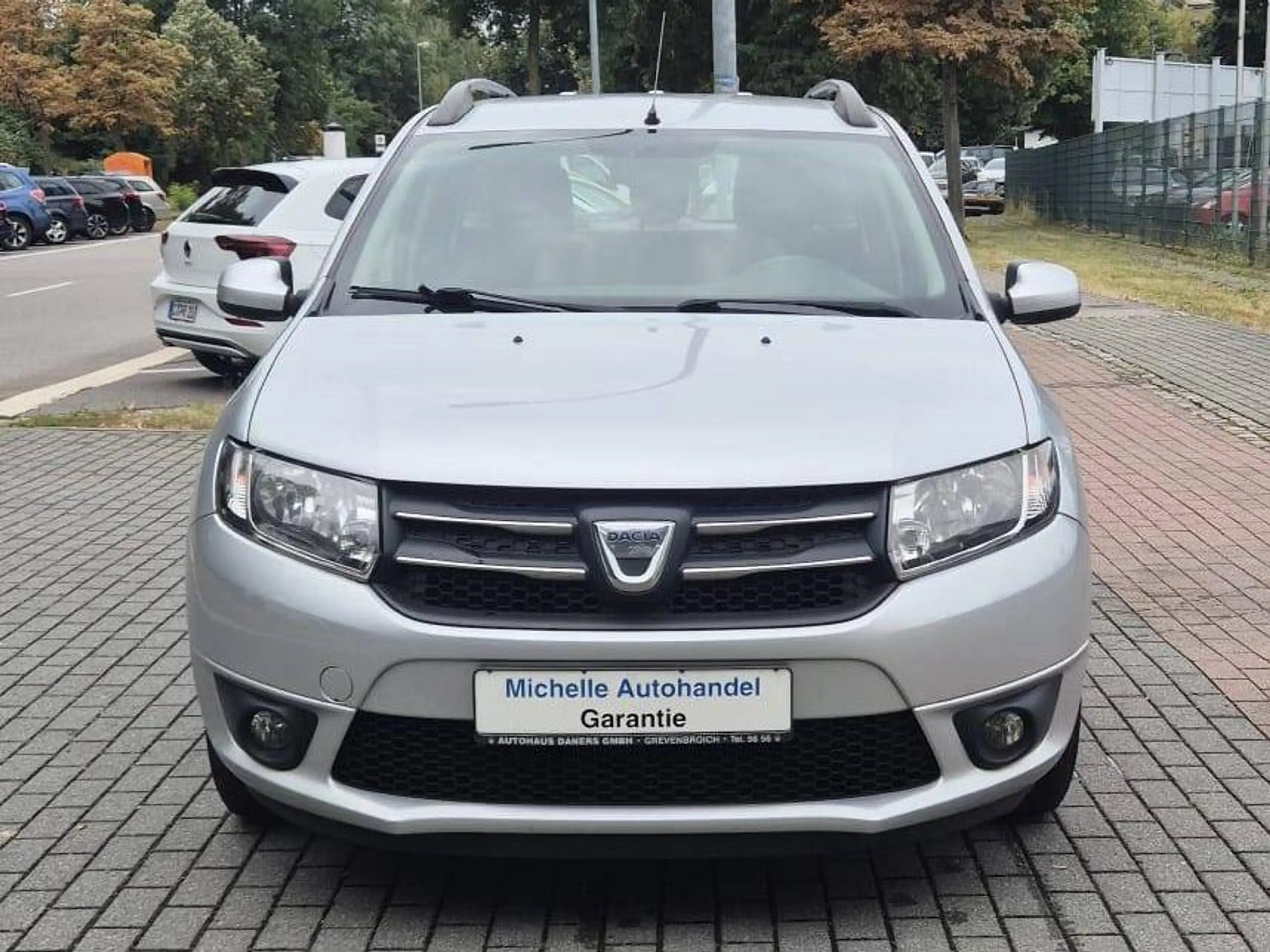 Dacia Logan Prestige — photo 2