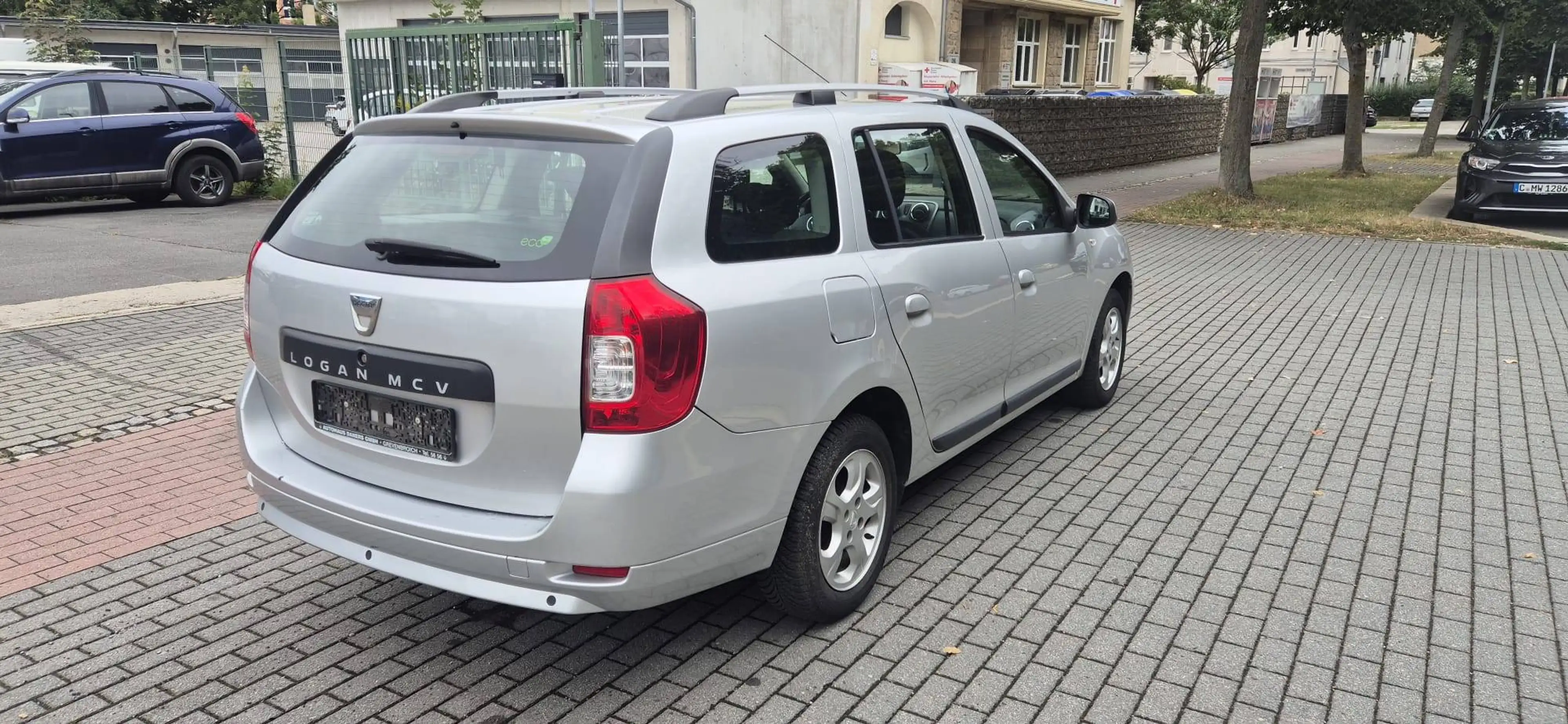 Dacia Logan Prestige — photo 8