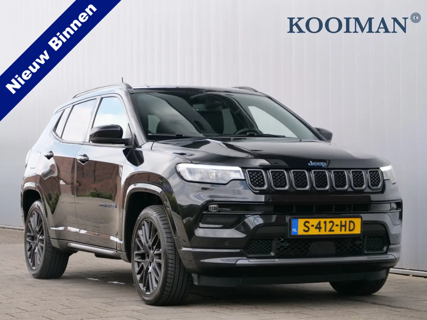 Jeep Compass 4xe 240 Plug-in Hybrid Electric S LED / Camera / L Zwart - 1