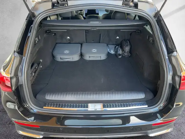 Mercedes-Benz E 300 de 4MATIC T-Modell NP: 84.310 AMG AHV RKam Ansicht 7