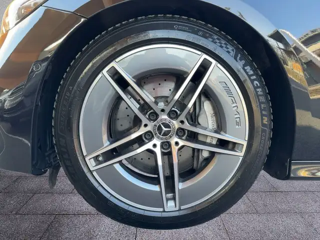 Mercedes-Benz E 300 de 4MATIC T-Modell NP: 84.310 AMG AHV RKam Ansicht 13